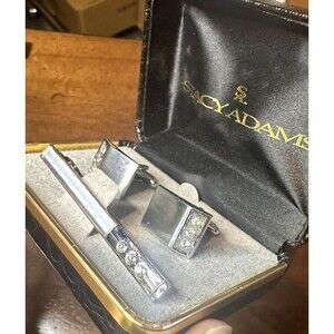 NIB Stacey Adams cufflinks Tie Clip Silver Tone Rhinestones